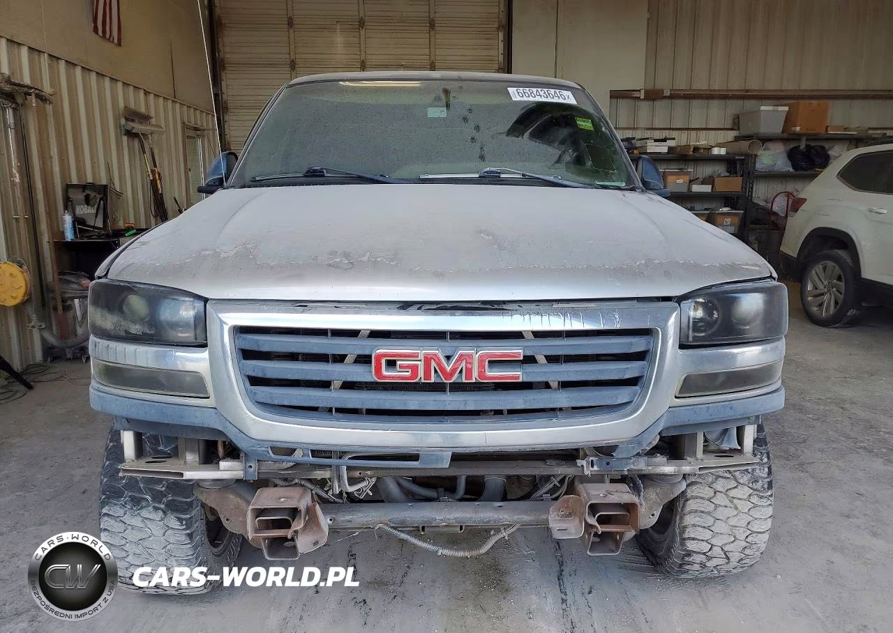 2003 GMC Sierra C2500 Heavy Duty VIN:1GTHC23183F123508 - 5