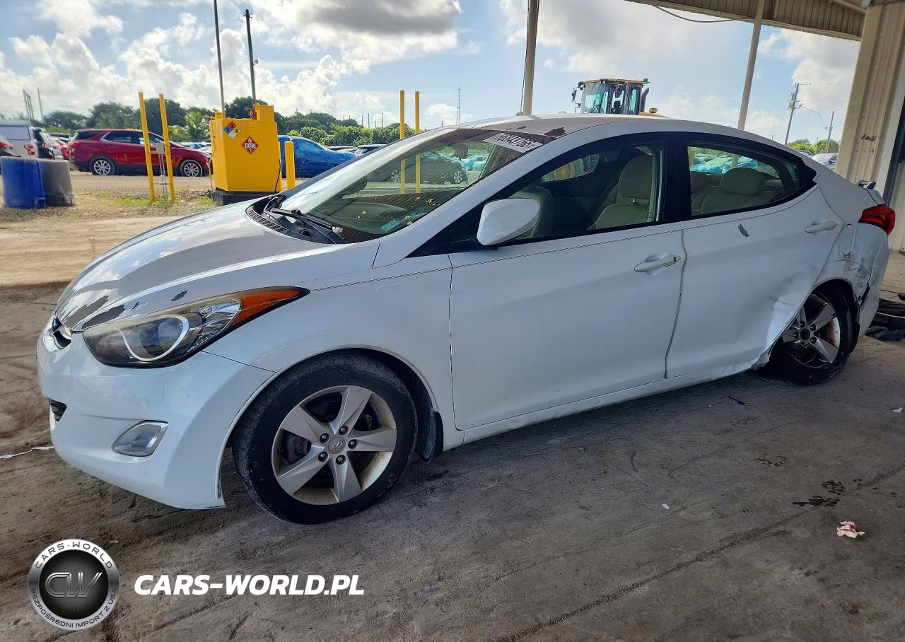 2013 Hyundai Elantra Gls – zdjęcie 1 z 12