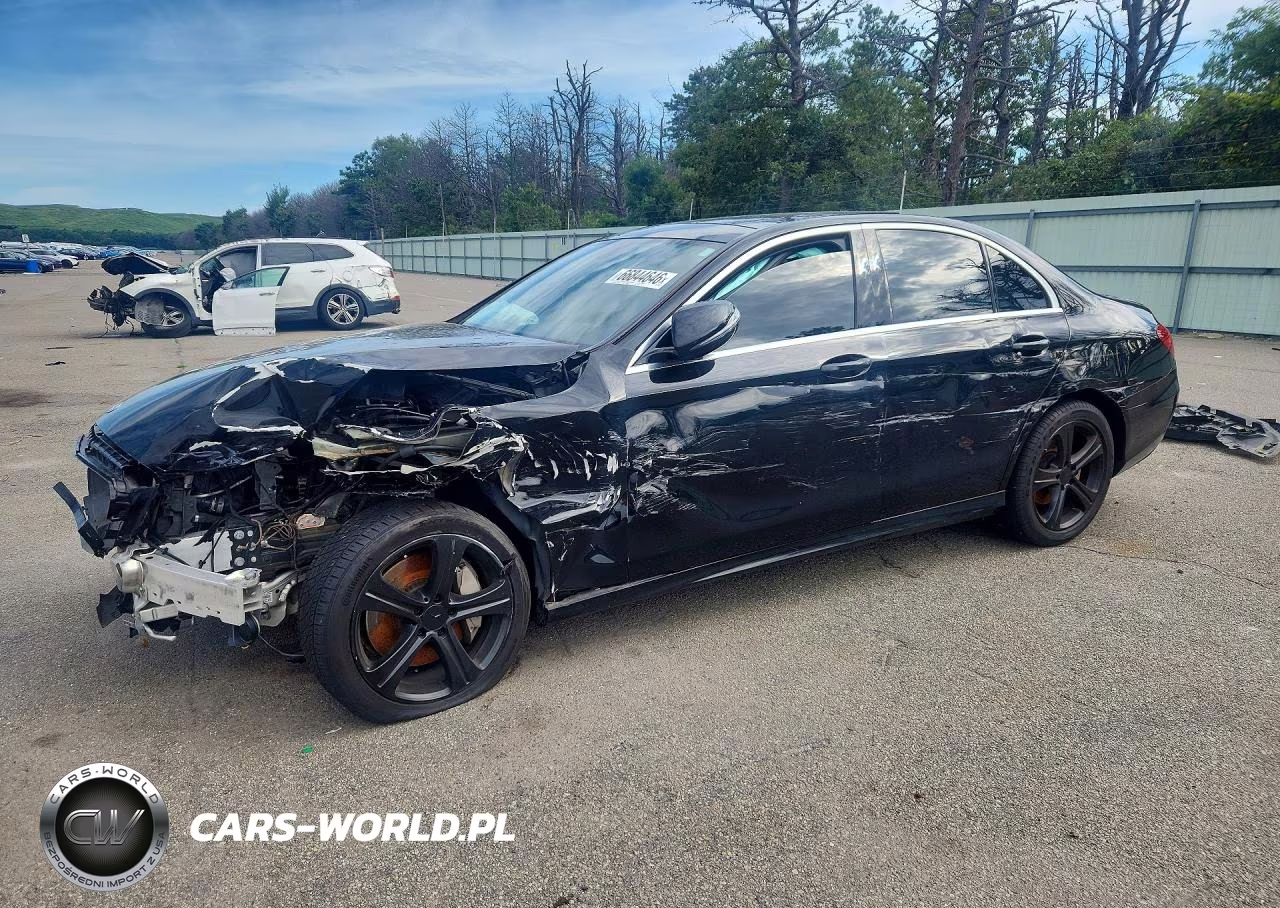 2017 Mercedes-Benz E 300 4Matic