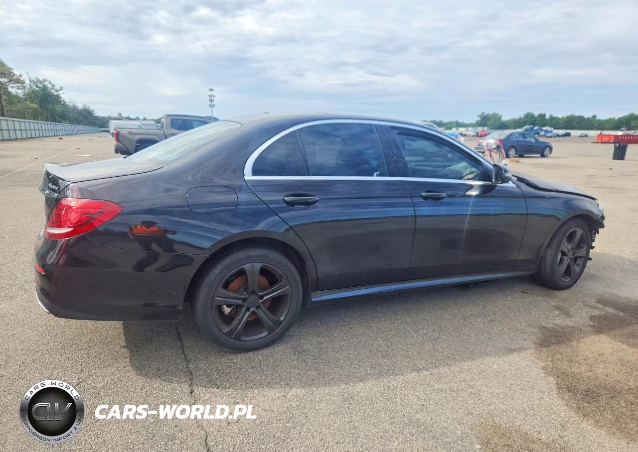 2017 Mercedes-Benz E 300 4Matic VIN:WDDZF4KB6HA116584 - 3