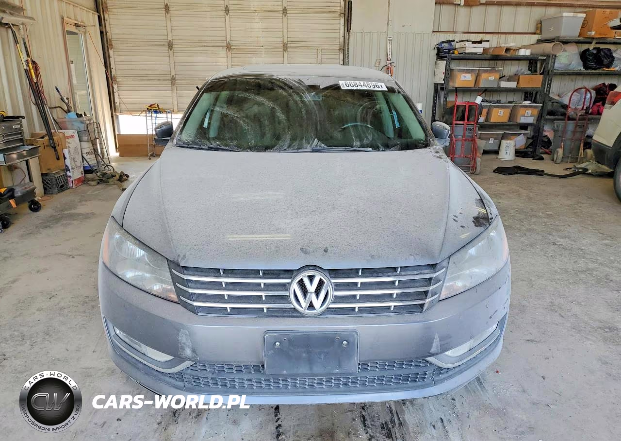 2014 Volkswagen Passat Sel VIN:1VWCN7A34EC045378 - 5