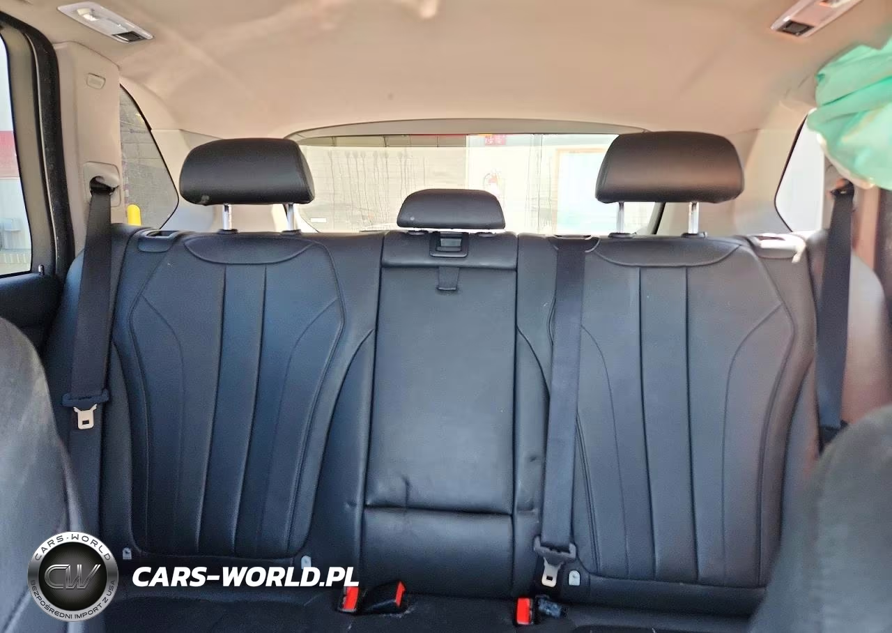 2015 BMW X5 xDrive35I VIN:5UXKR0C55F0P12002 - 10