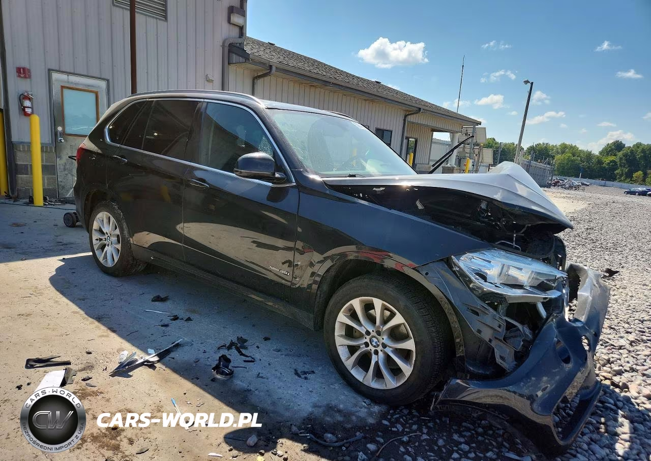 2015 BMW X5 xDrive35I VIN:5UXKR0C55F0P12002 - 4