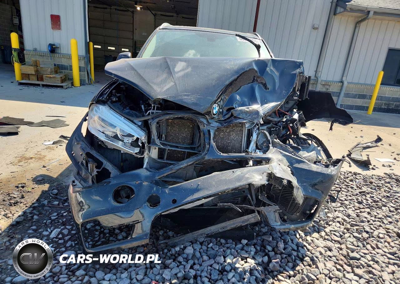 2015 BMW X5 xDrive35I VIN:5UXKR0C55F0P12002 - 5