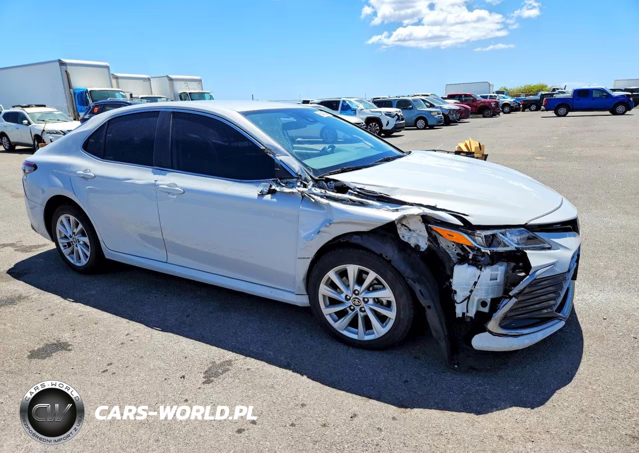 2024 Toyota Camry Le VIN:4T1C11AK8RU259899 - 4