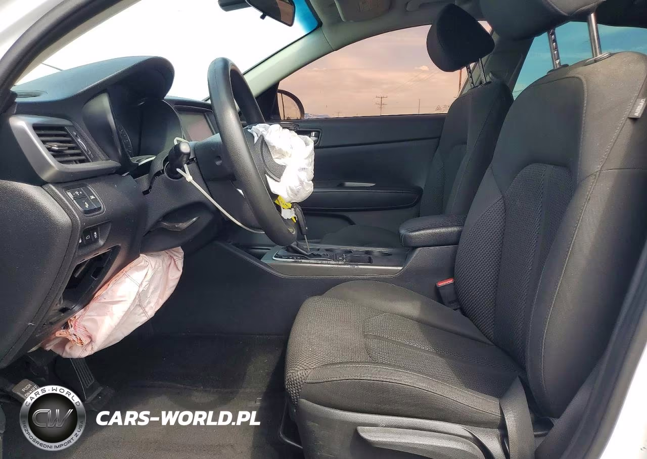2019 Kia Optima Lx VIN:5XXGT4L30KG338583 - 7