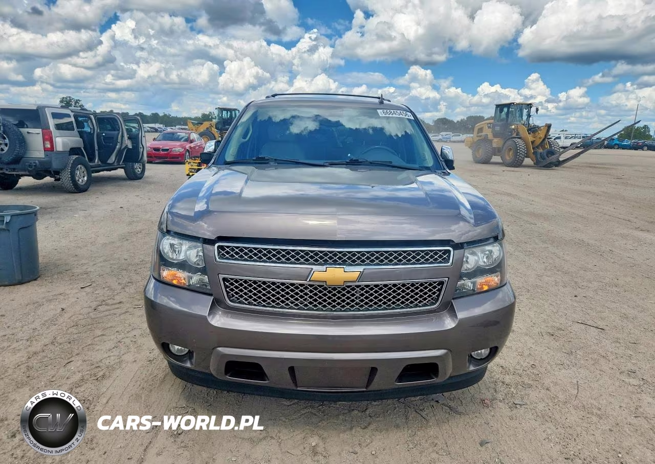 2012 Chevrolet Tahoe C1500 Ltz VIN:1GNSCCE01CR295384 - 5