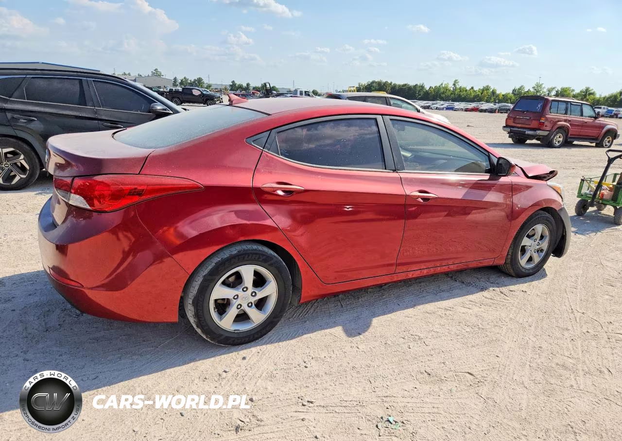 2014 Hyundai Elantra Se VIN:5NPDH4AE6EH480387 - 3