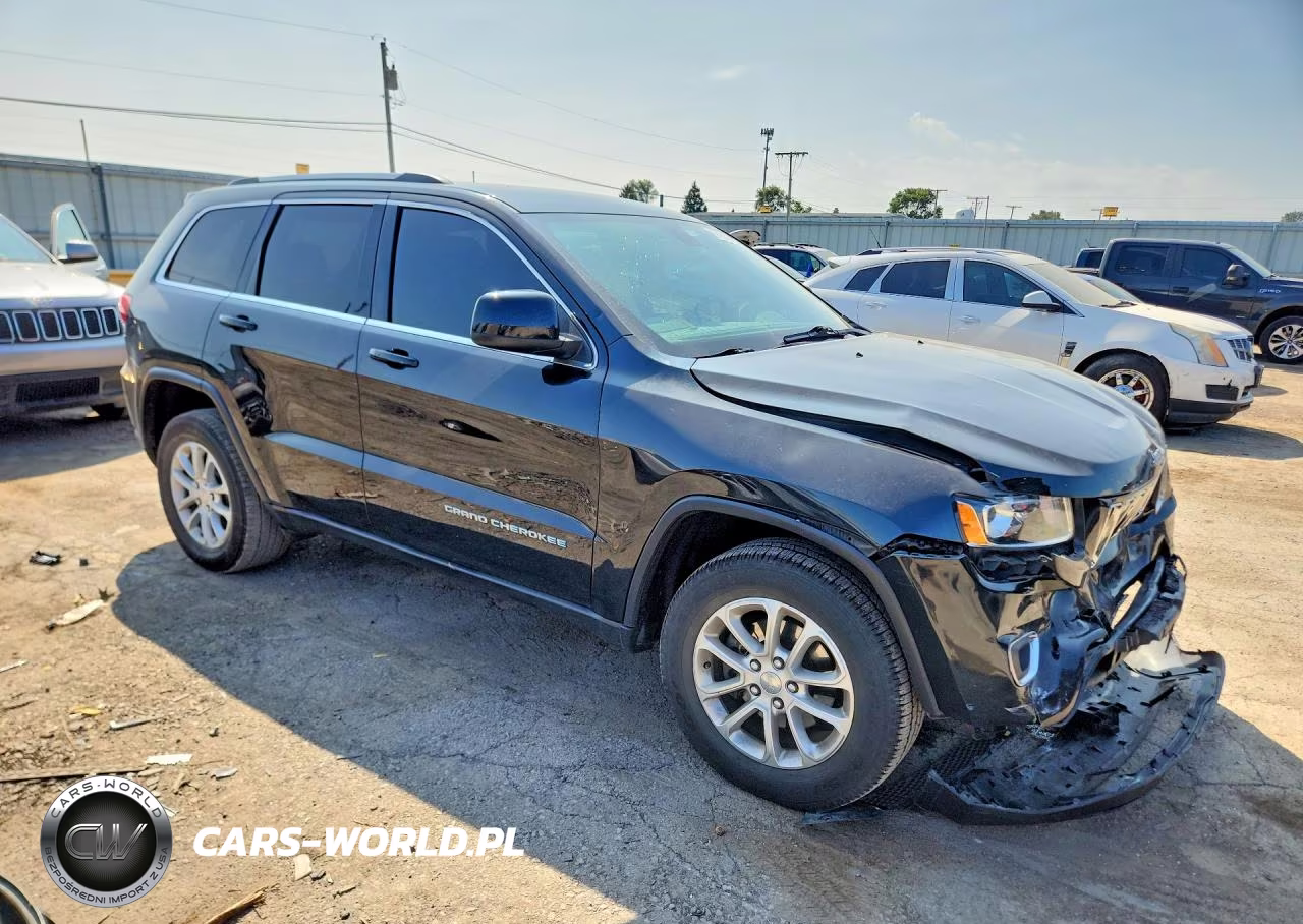 2015 Jeep Grand Cherokee Laredo VIN:1C4RJFAG4FC196194 - 4