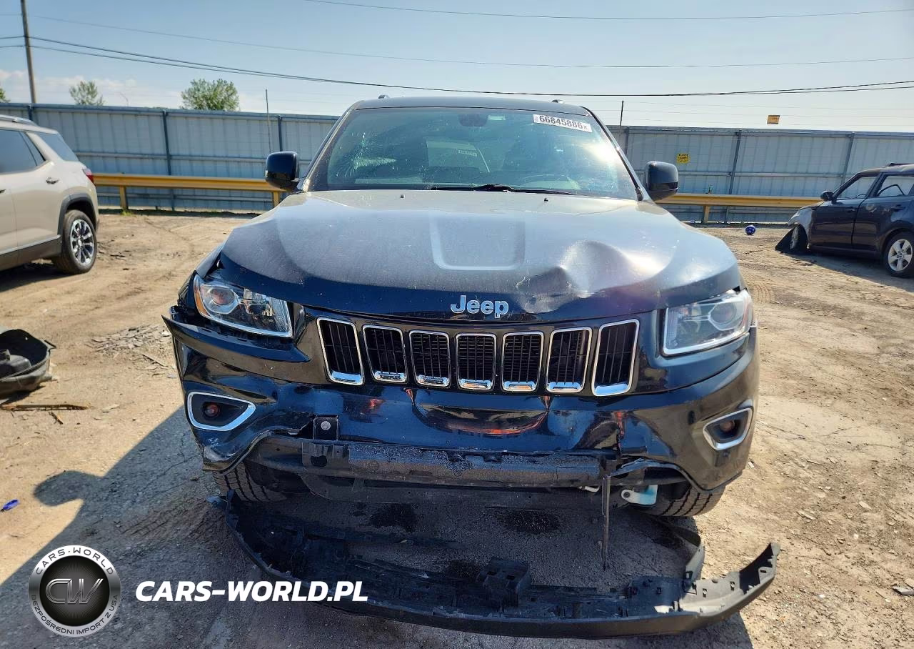 2015 Jeep Grand Cherokee Laredo VIN:1C4RJFAG4FC196194 - 5
