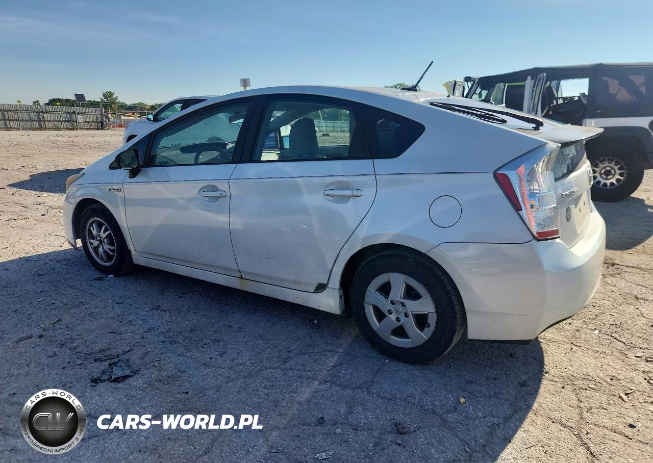 2011 Toyota Prius Two VIN:JTDKN3DU4B0263068 - 2