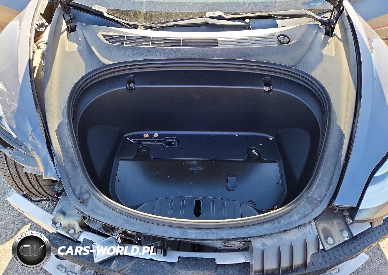 2019 Tesla Model 3 VIN:5YJ3E1EA9KF298641 - 11