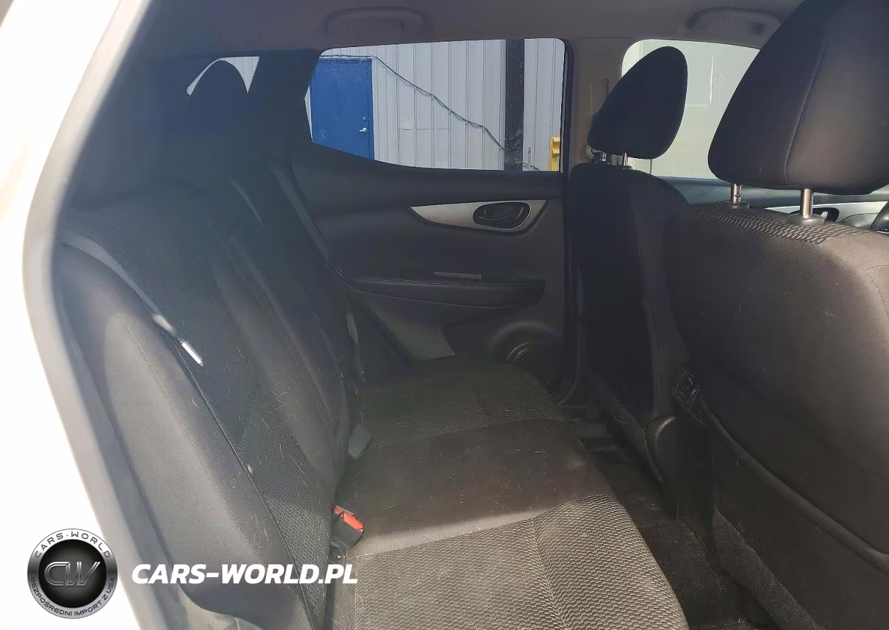 2019 Nissan Rogue Sport S VIN:JN1BJ1CR0KW334831 - 10