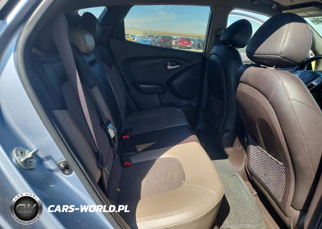 2012 Hyundai Tucson Gls VIN:KM8JUCAC6CU379940 - 11