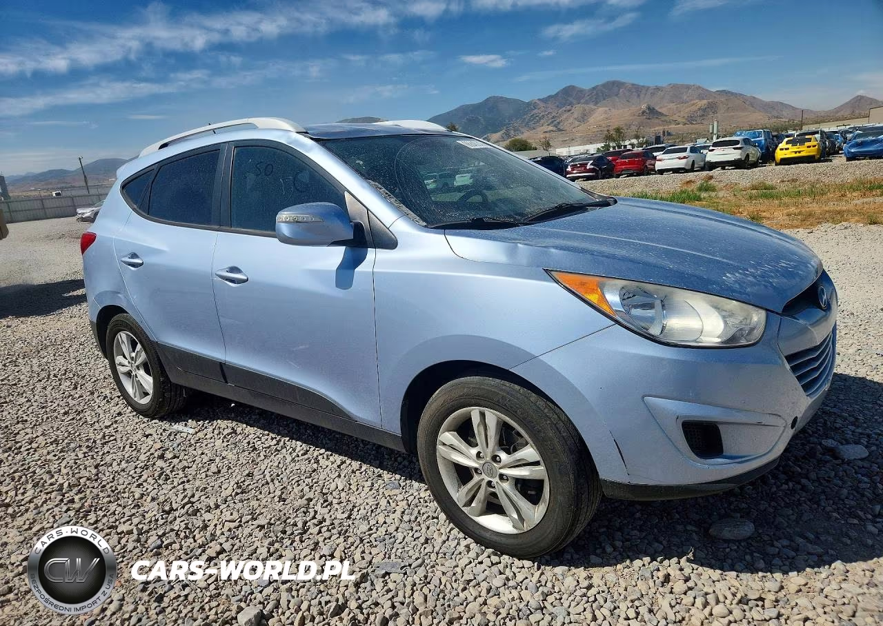 2012 Hyundai Tucson Gls VIN:KM8JUCAC6CU379940 - 4