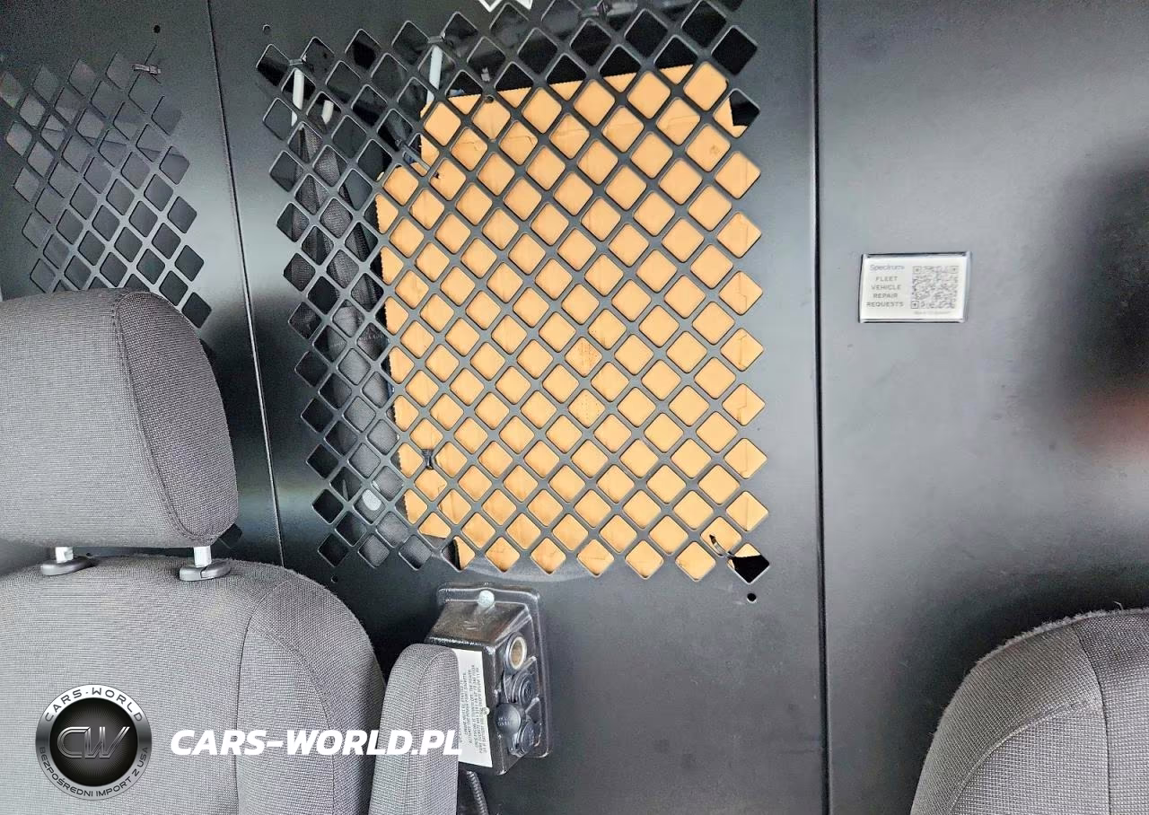 2016 Ford Transit T-150 VIN:1FTYE2CV9GKA77522 - 10