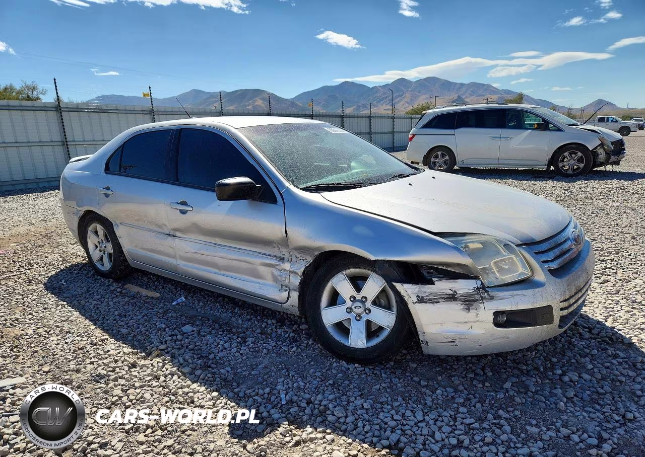 2009 Ford Fusion Se VIN:3FAHP07Z89R174405 - 4