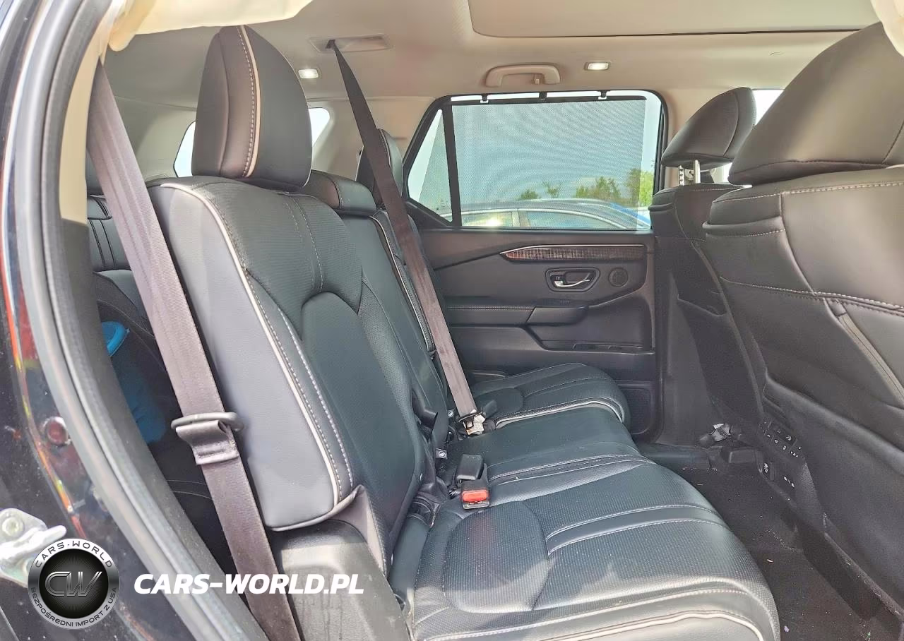 2024 Honda Pilot Elite VIN:5FNYG1H88RB000177 - 10