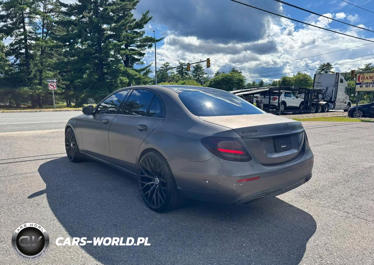 2017 Mercedes-Benz E 300 VIN:WDDZF4JB3HA210133 - 3