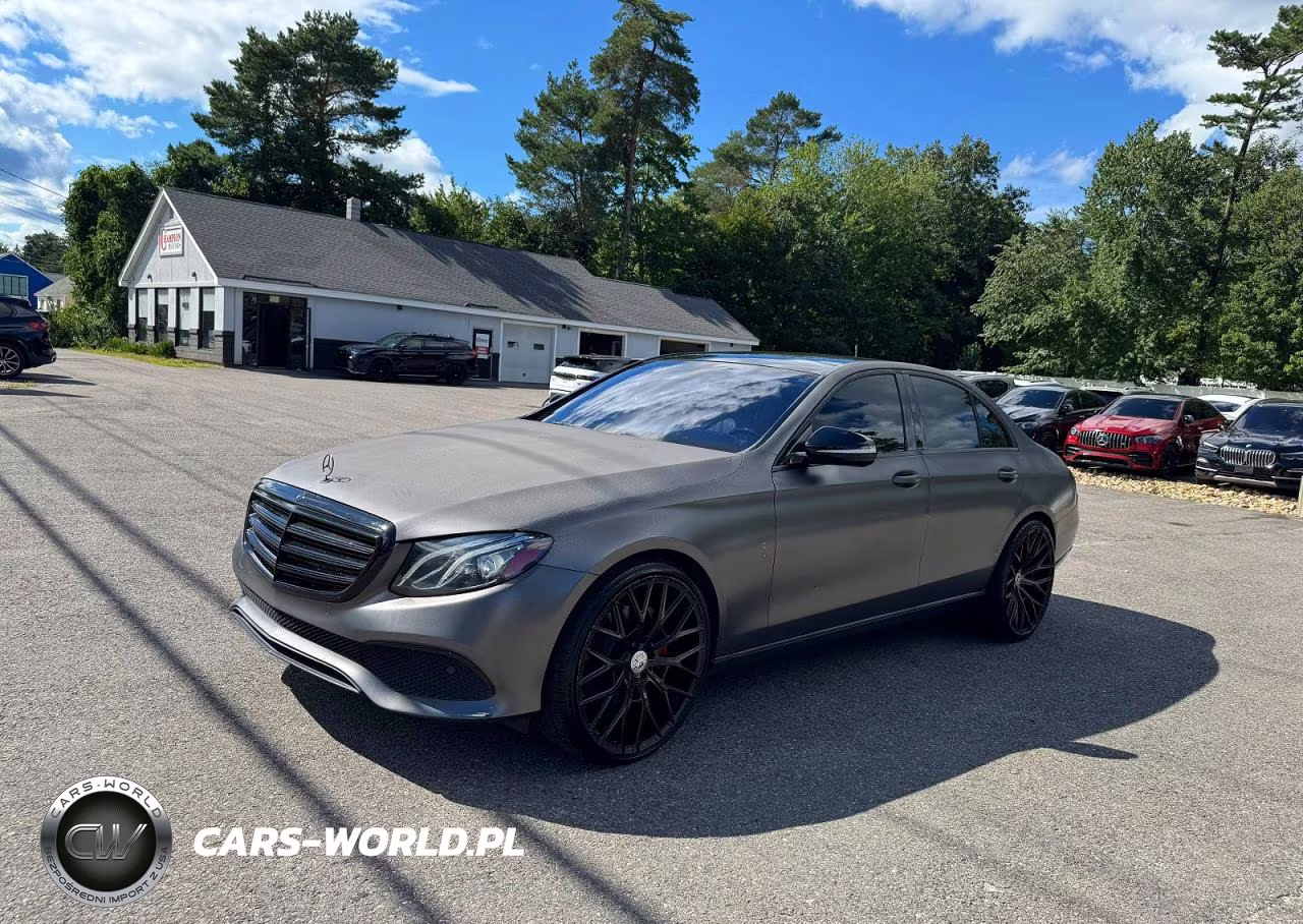 2017 Mercedes-Benz E 300 VIN:WDDZF4JB3HA210133 - 4