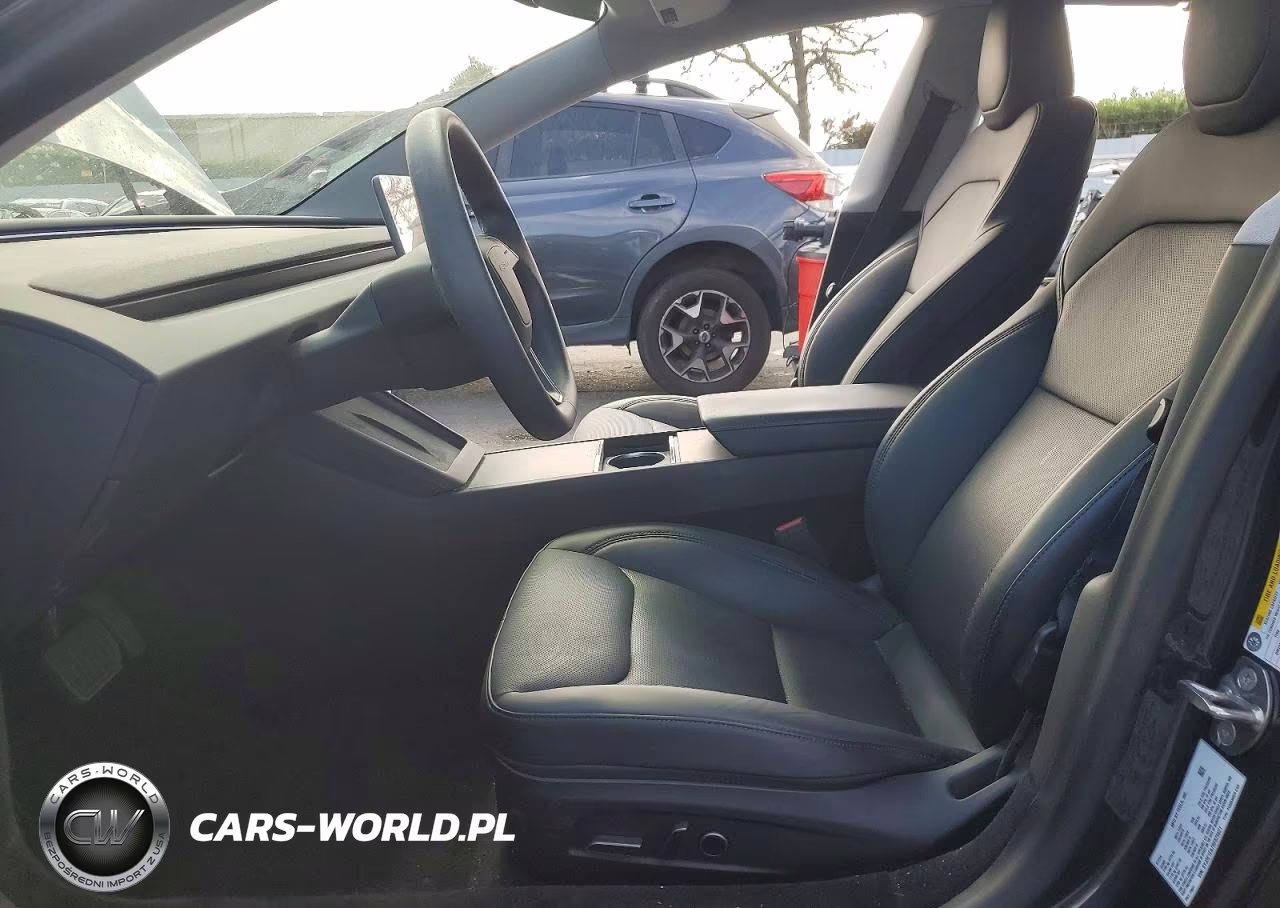 2024 Tesla Model 3 VIN:5YJ3E1EA7RF825621 - 7