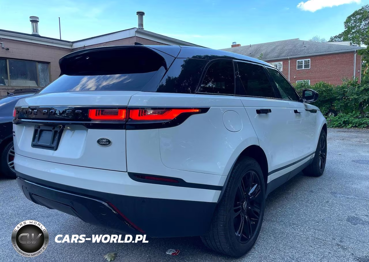 2020 Land Rover Range Rover Velar S VIN:SALYB2FV6LA253472 - 4