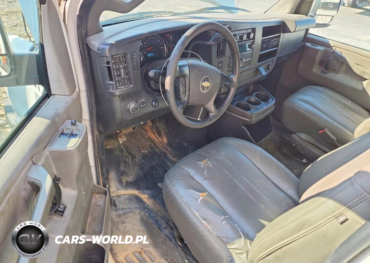 2016 Chevrolet Express 2500 Cargo Delivery Van VIN:1GCWGAFF2G1162126 - 8