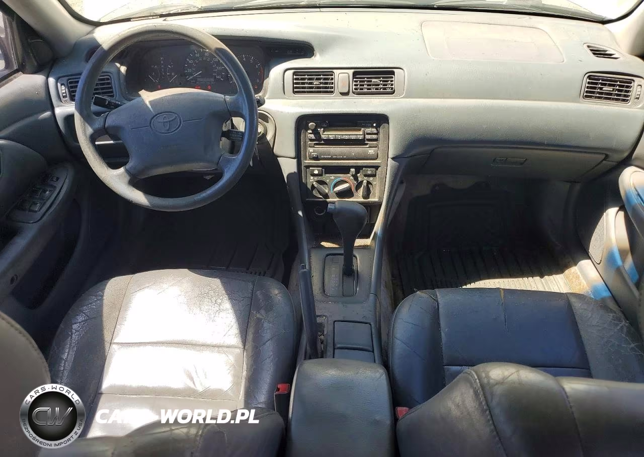 1998 Toyota Camry Le VIN:4T1BG22K4WU858762 - 8