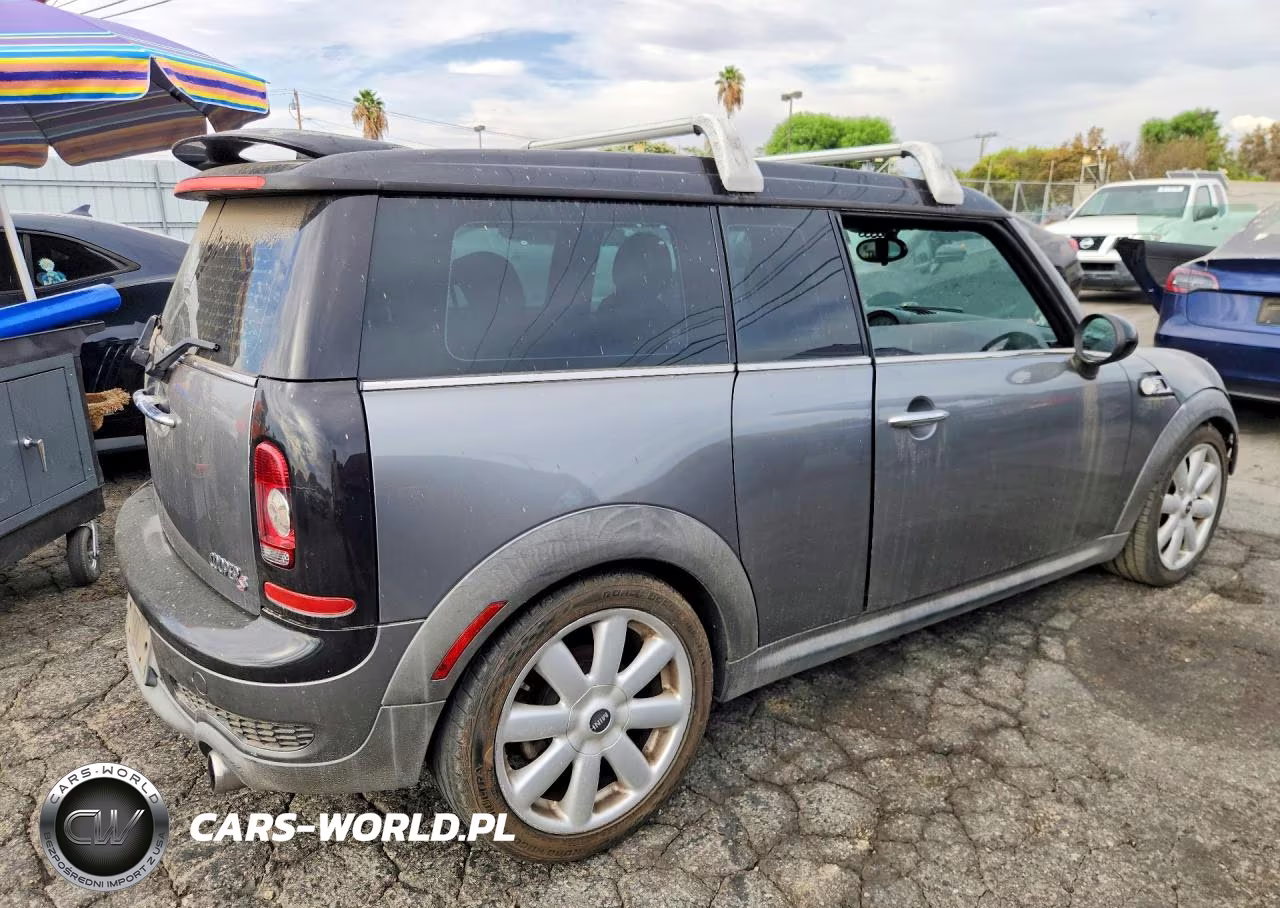 2009 Mini Cooper S Clubman VIN:WMWMM33599TP92382 - 3