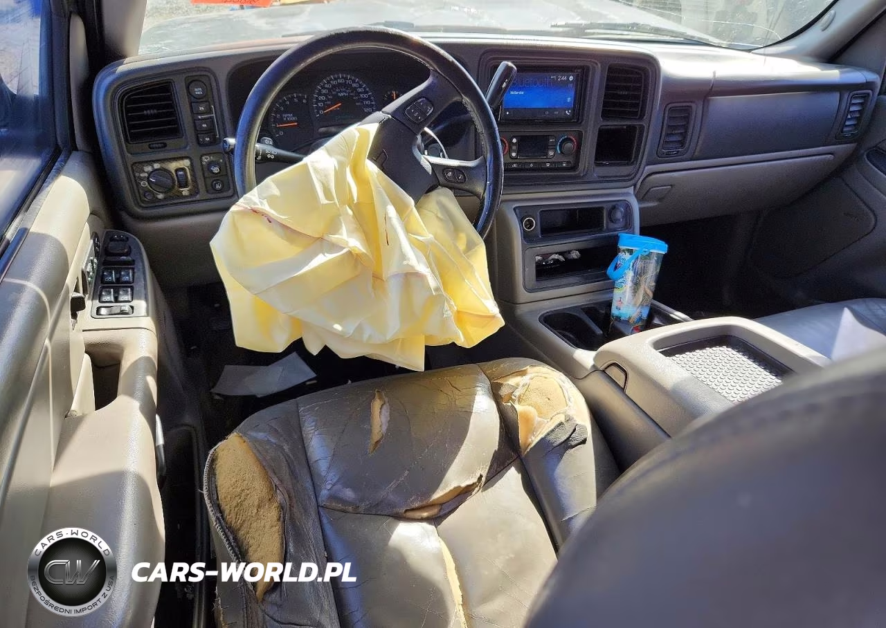 2004 Chevrolet Tahoe K1500 VIN:1GNEK13Z64J143557 - 8
