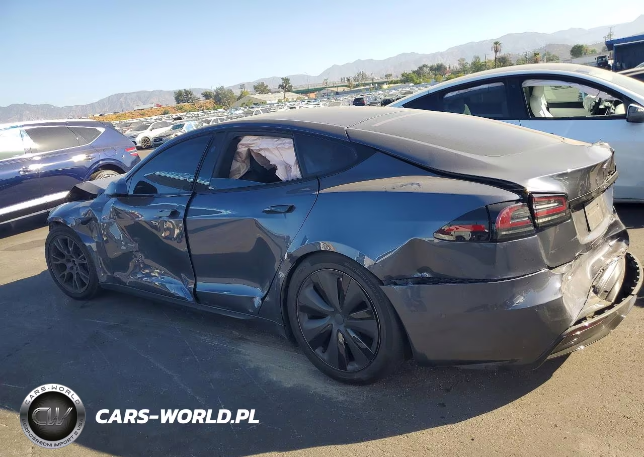 2022 Tesla Model S VIN:5YJSA1E51NF492837 - 2