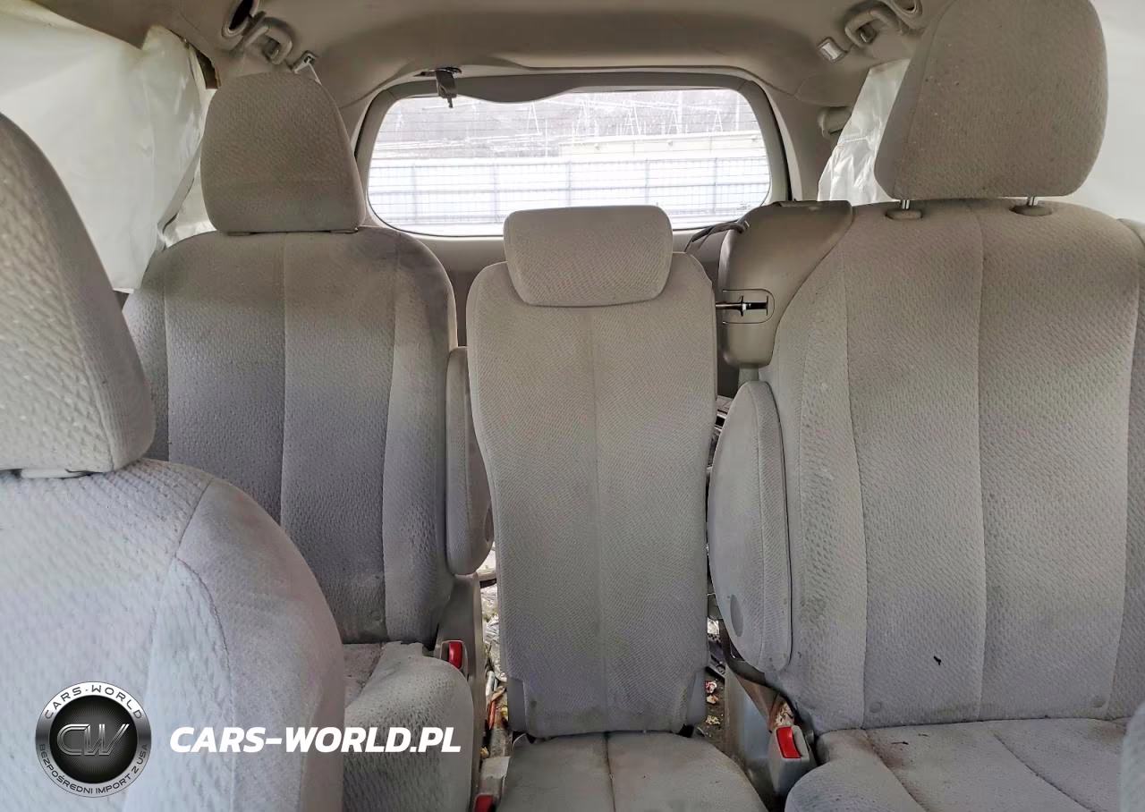 2012 Toyota Sienna Le VIN:5TDKK3DC2CS242072 - 10