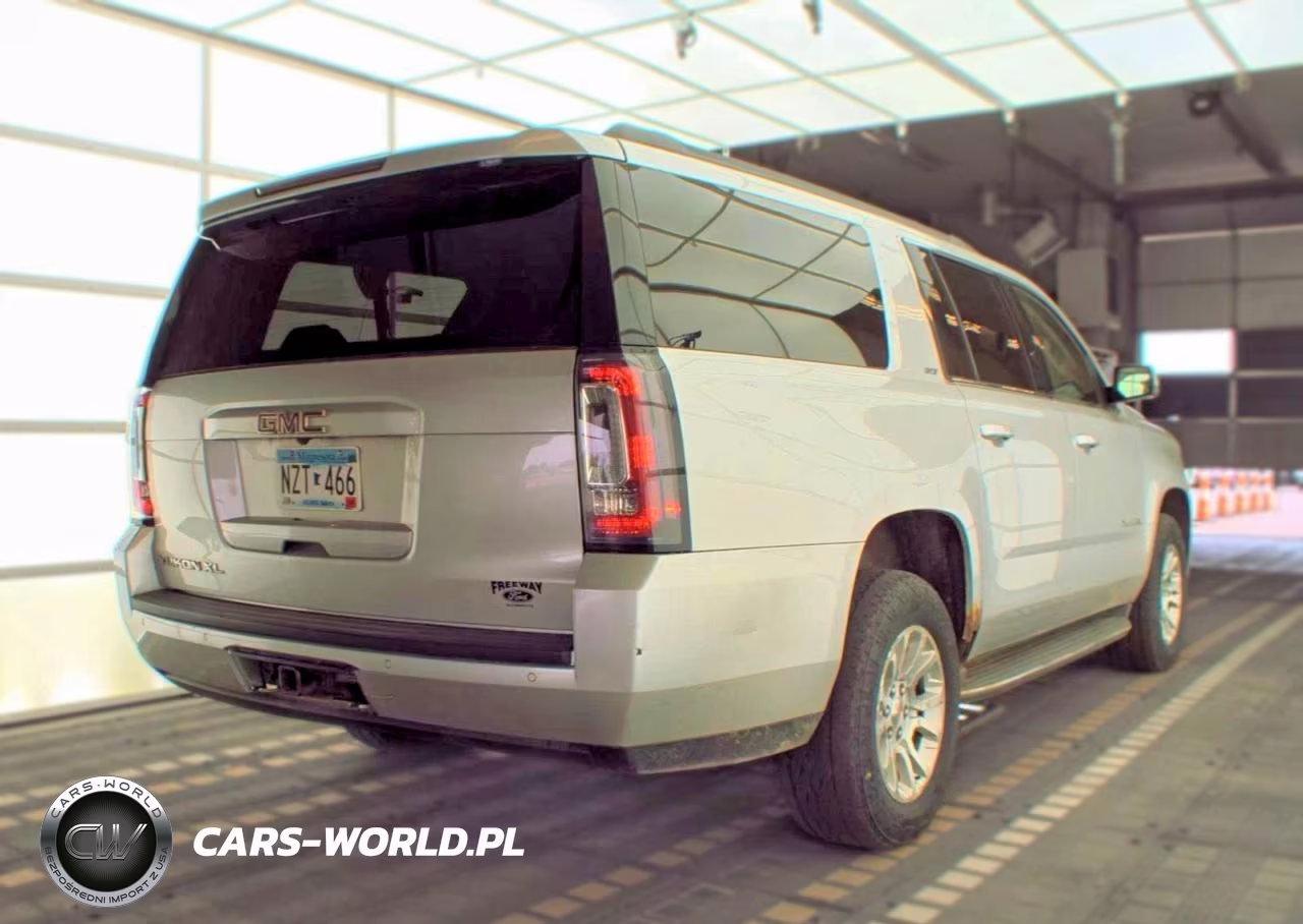 2015 GMC Yukon Xl K1500 Slt VIN:1GKS2HKCXFR645238 - 4