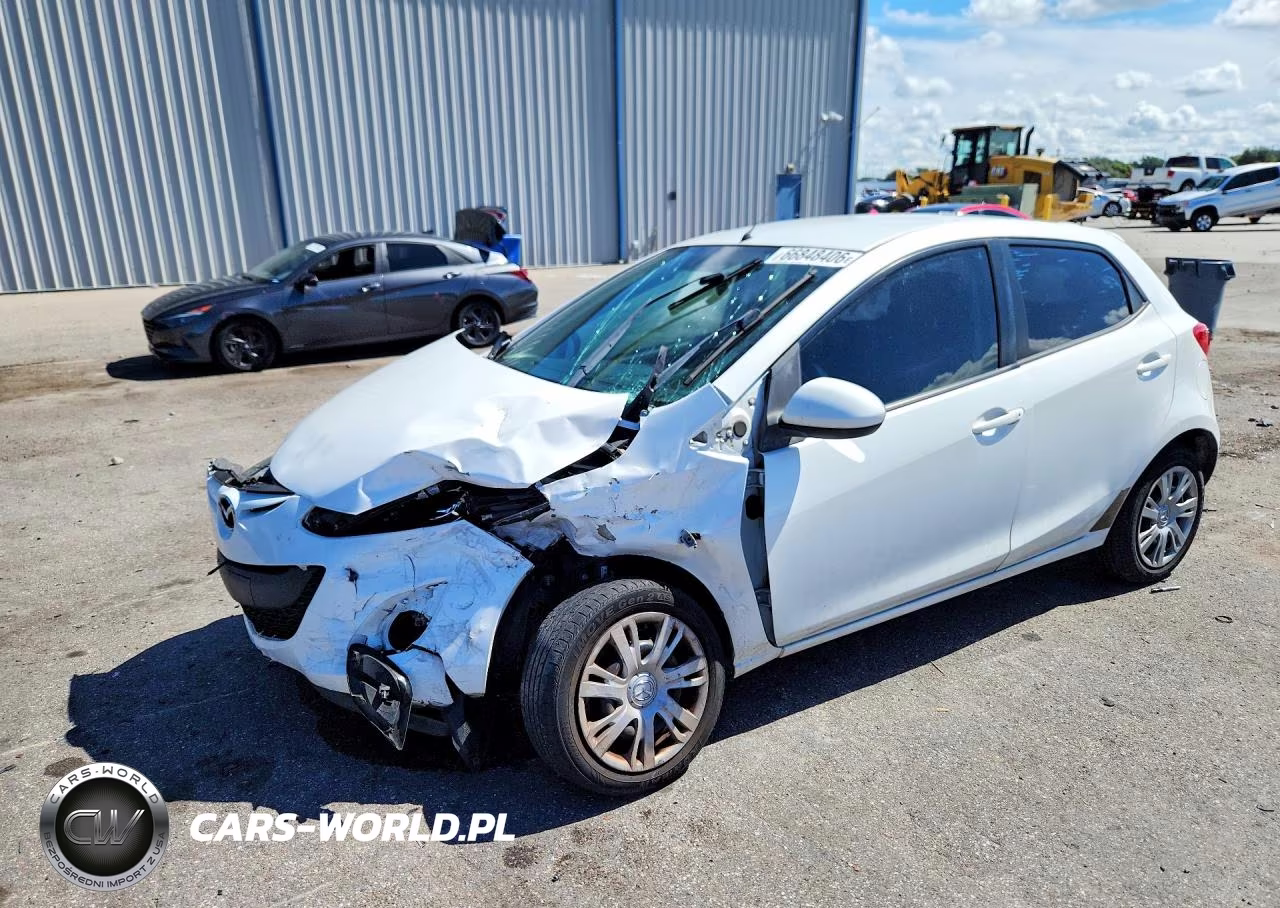 2013 Mazda Mazda2 VIN:JM1DE1KY2D0156056 - 1