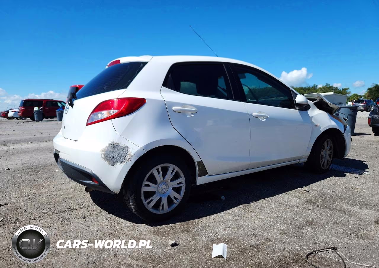 2013 Mazda Mazda2 VIN:JM1DE1KY2D0156056 - 3