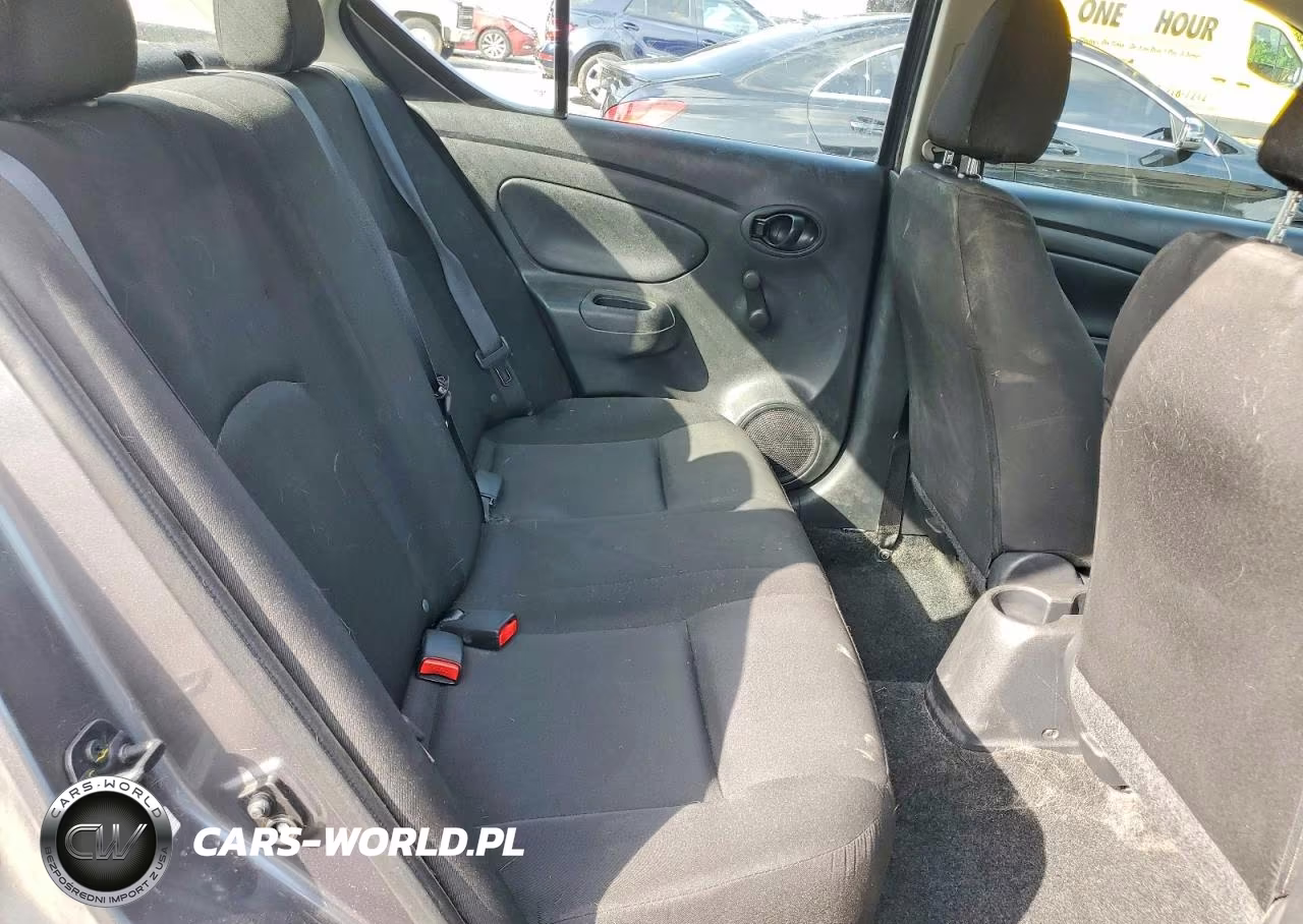 2019 Nissan Versa S Plus VIN:3N1CN7AP4KL817791 - 10