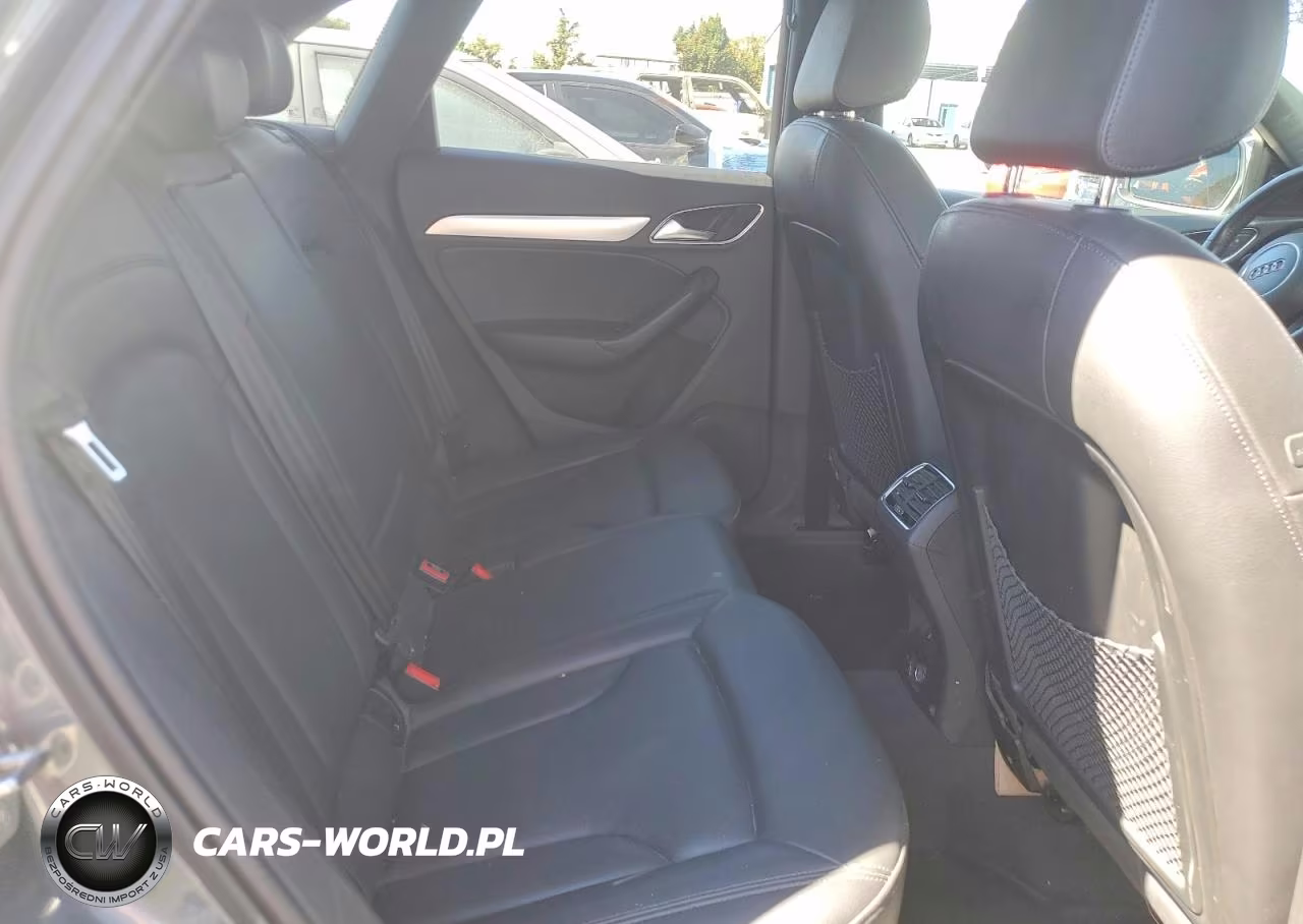 2016 Audi Q3 Premium Plus VIN:WA1BFCFS7GR013670 - 11