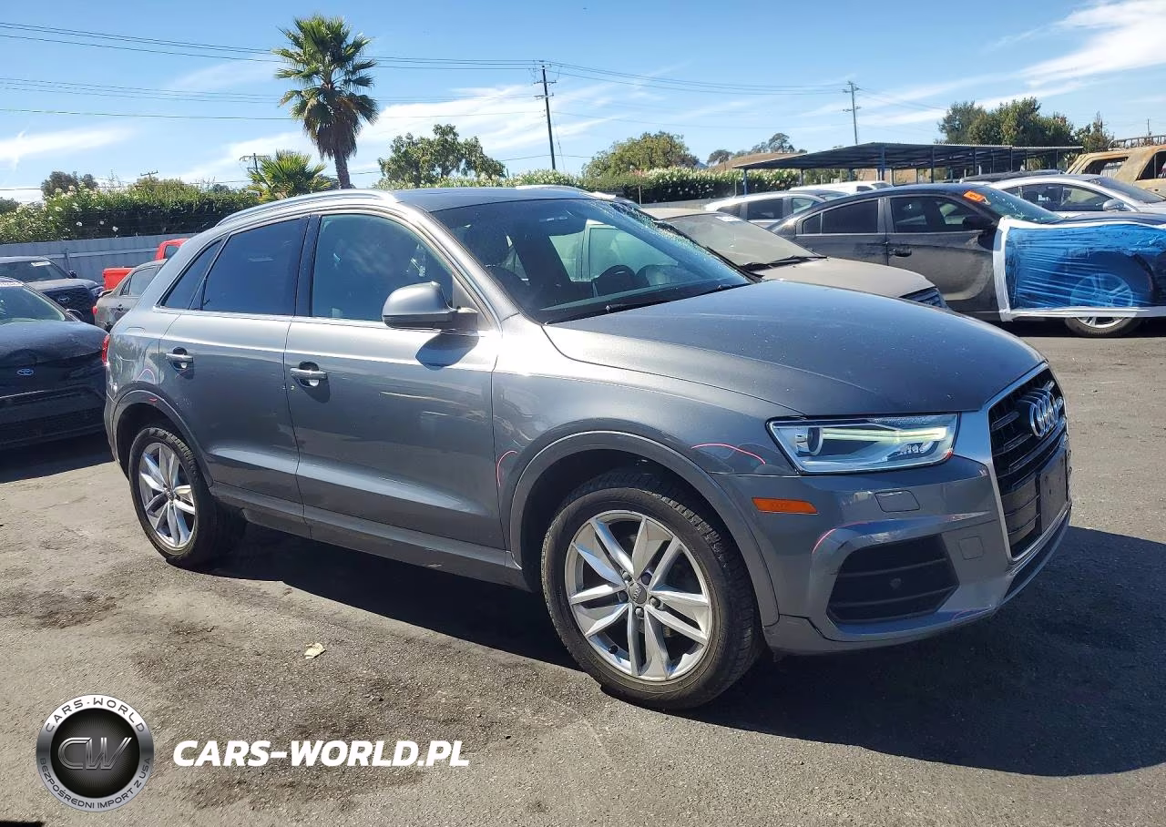 2016 Audi Q3 Premium Plus VIN:WA1BFCFS7GR013670 - 4