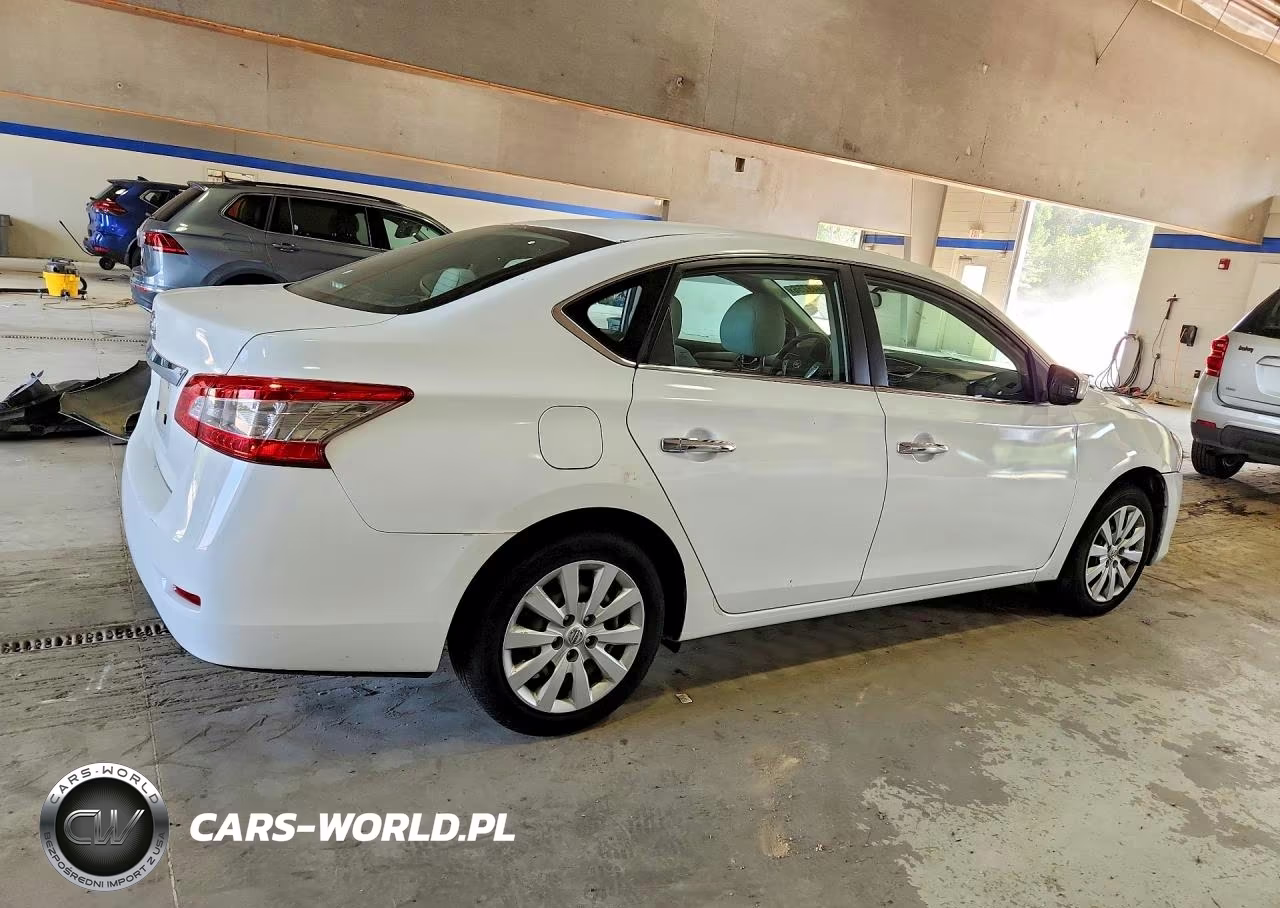 2015 Nissan Sentra S VIN:3N1AB7AP0FY335621 - 3