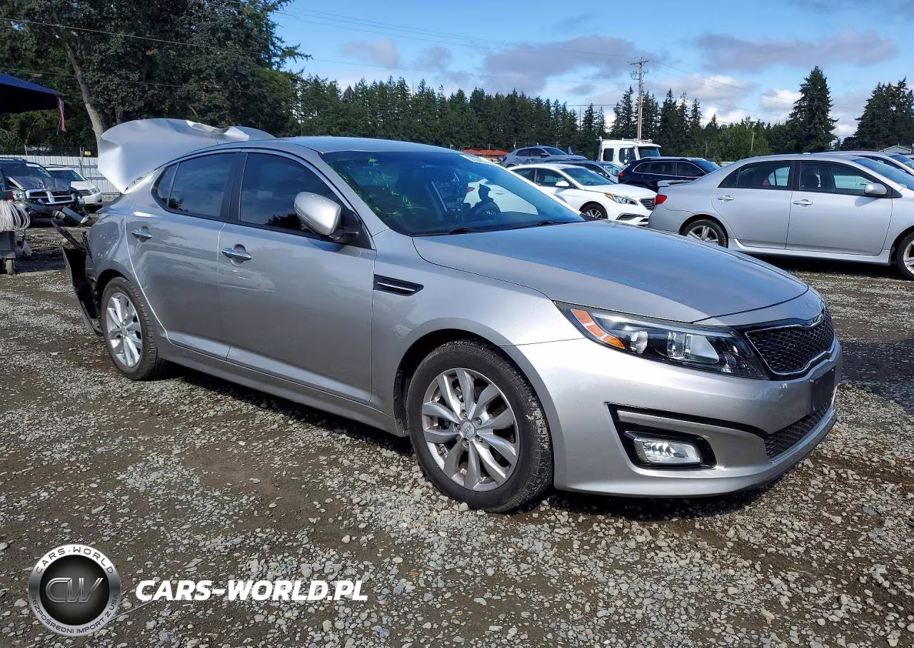 2015 Kia Optima Lx VIN:5XXGM4A77FG461919 - 4