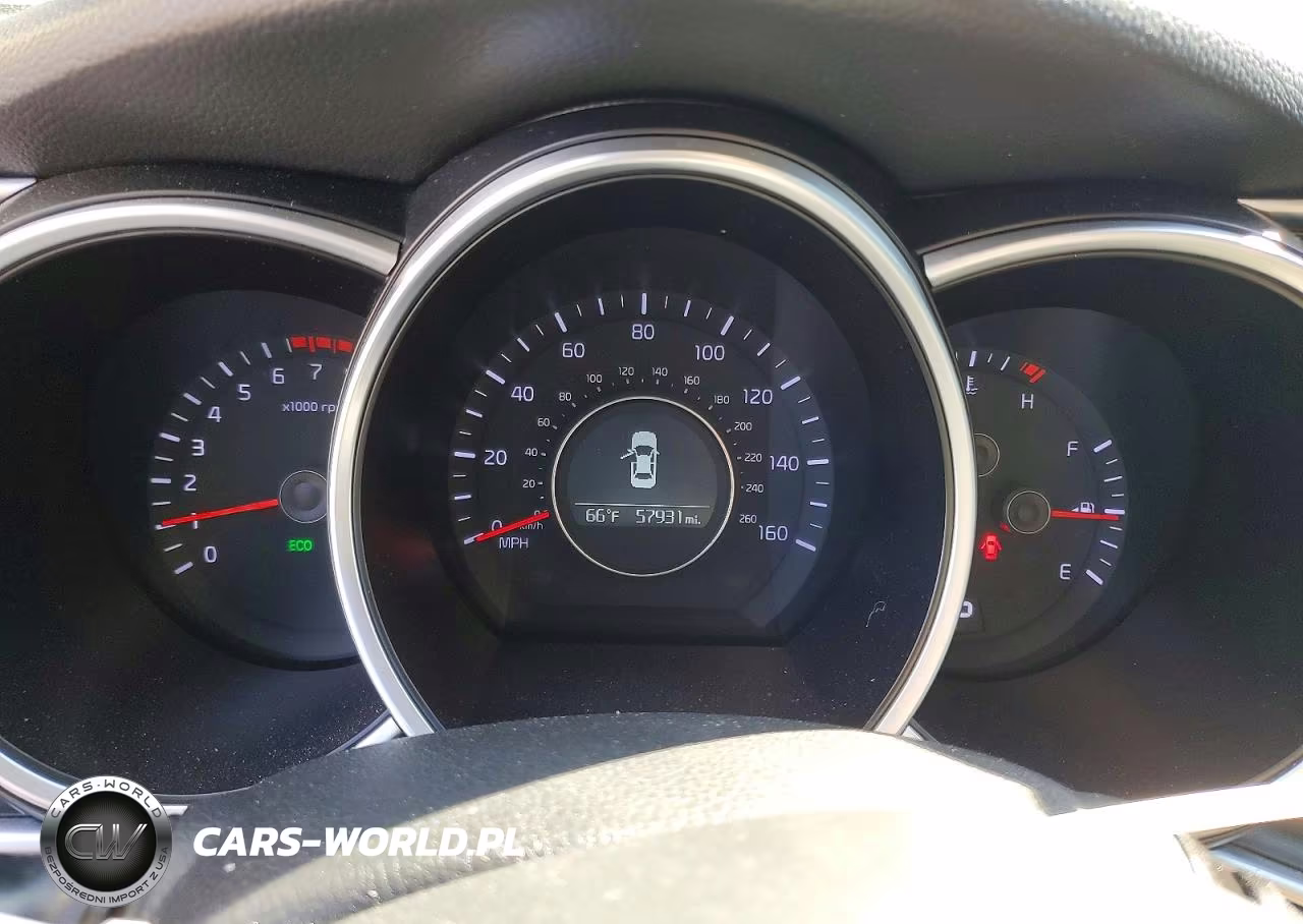 2015 Kia Optima Lx VIN:5XXGM4A77FG461919 - 9