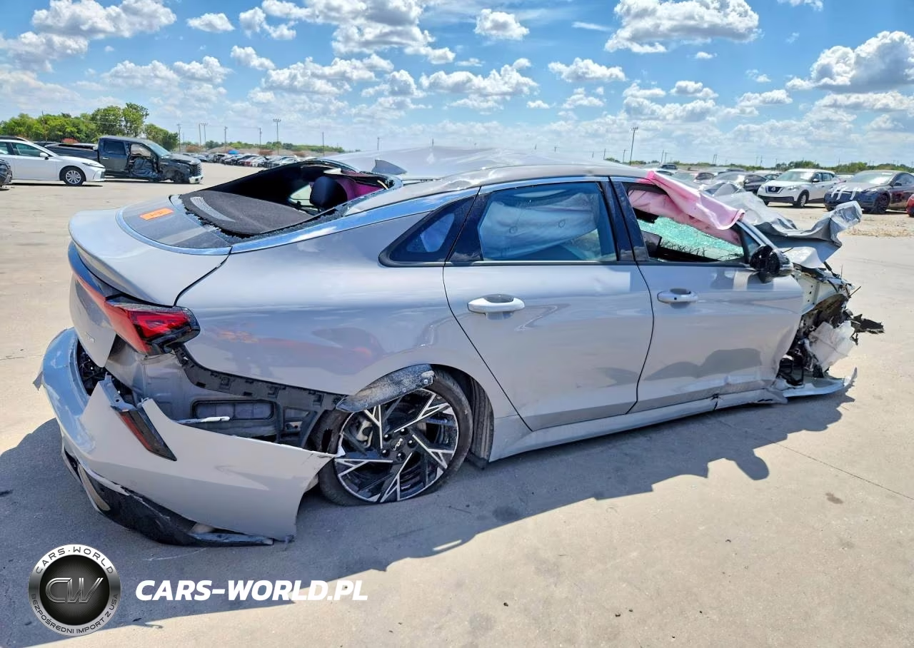 2026 Kia K5 Gt Line VIN:KNAG64J71T5470364 - 3