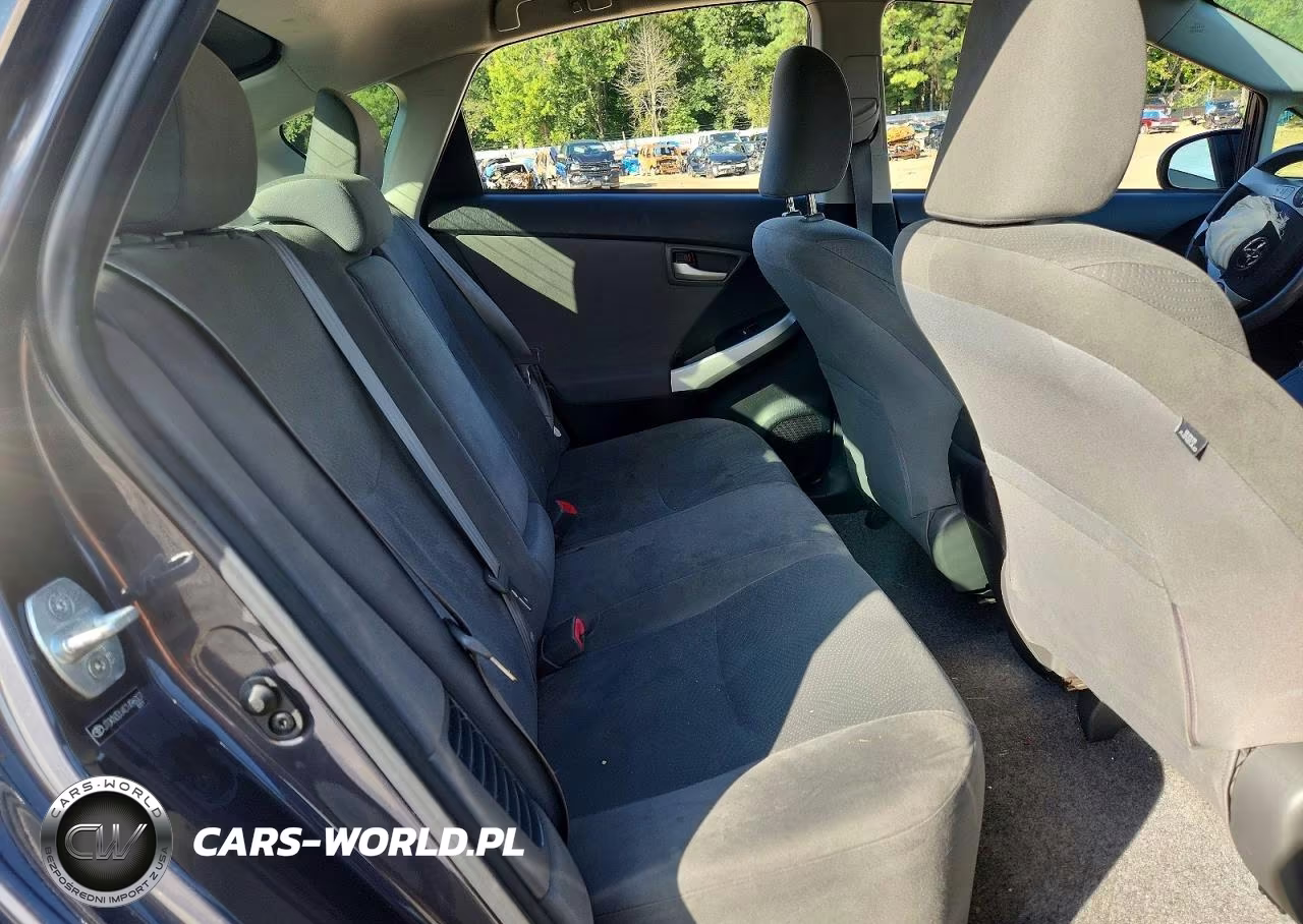 2012 Toyota Prius Two VIN:JTDKN3DU4C1496007 - 10