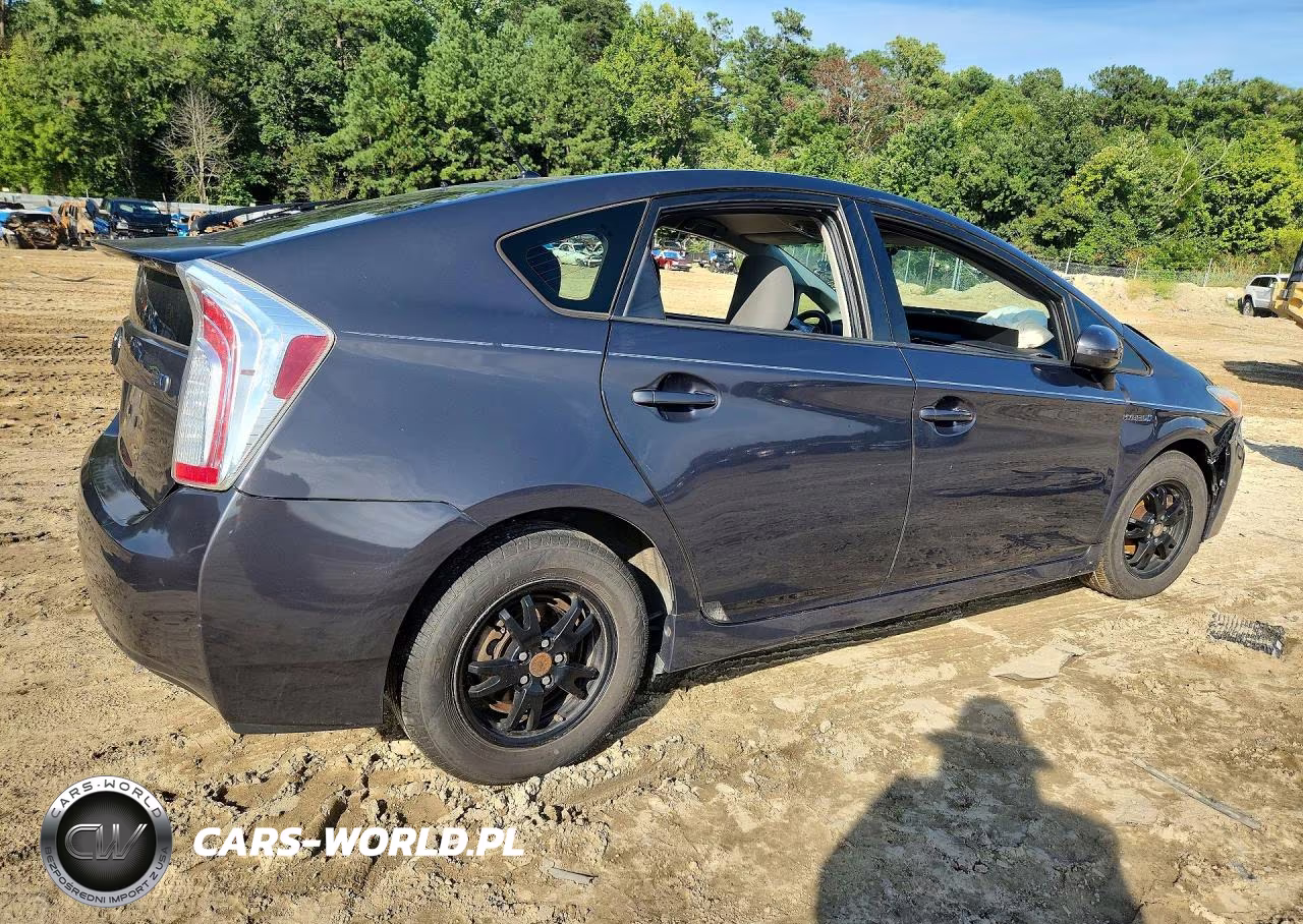 2012 Toyota Prius Two VIN:JTDKN3DU4C1496007 - 3