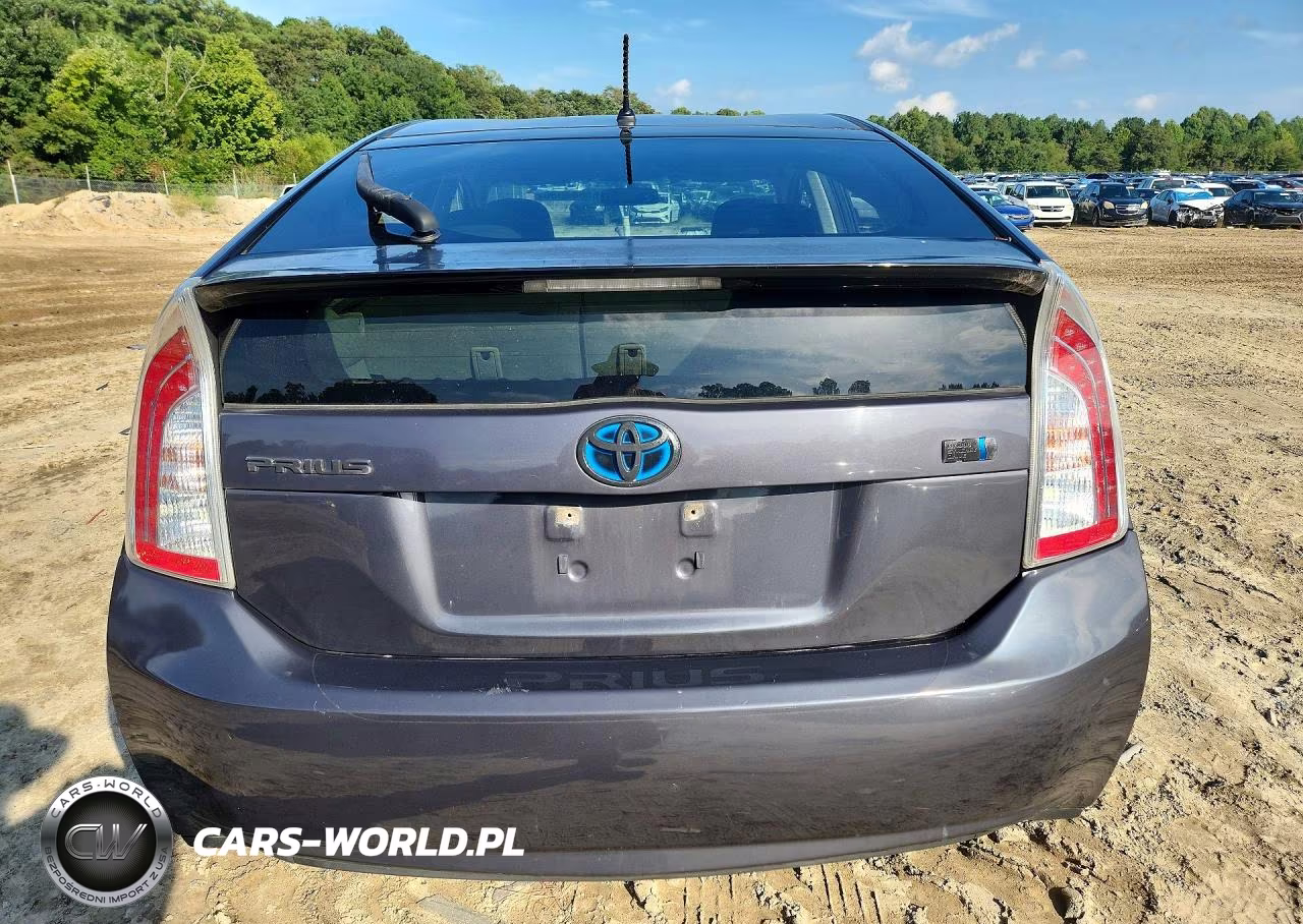 2012 Toyota Prius Two VIN:JTDKN3DU4C1496007 - 6