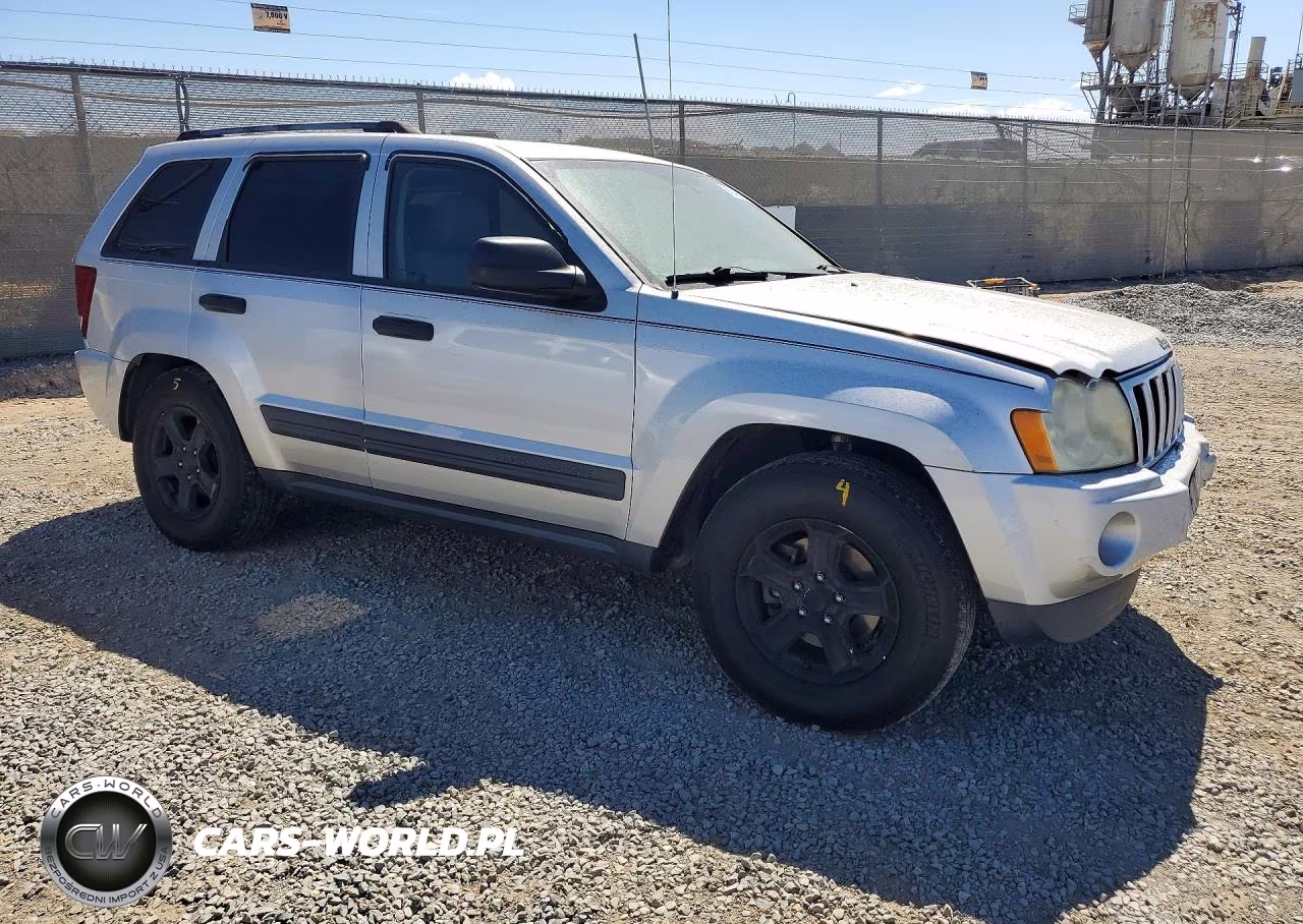2006 Jeep Grand Cherokee Laredo VIN:1J4GR48K06C158860 - 4