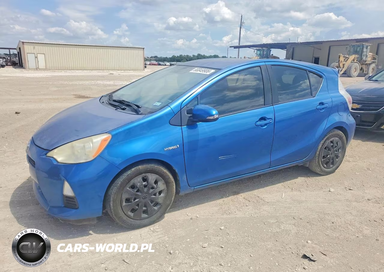 2012 Toyota Prius C Two – zdjęcie 1 z 12