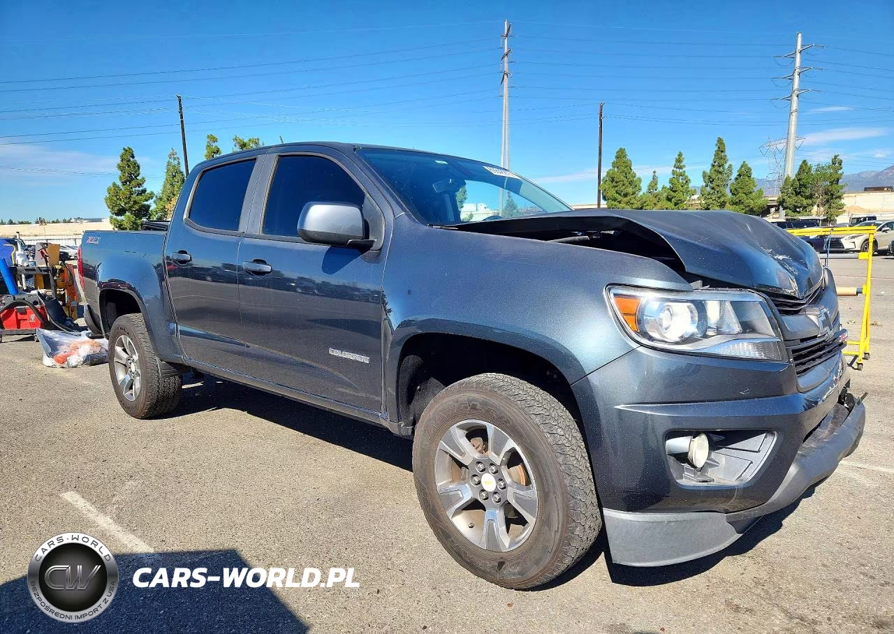 2015 Chevrolet Colorado Z71 VIN:1GCGSCE35F1215499 - 4
