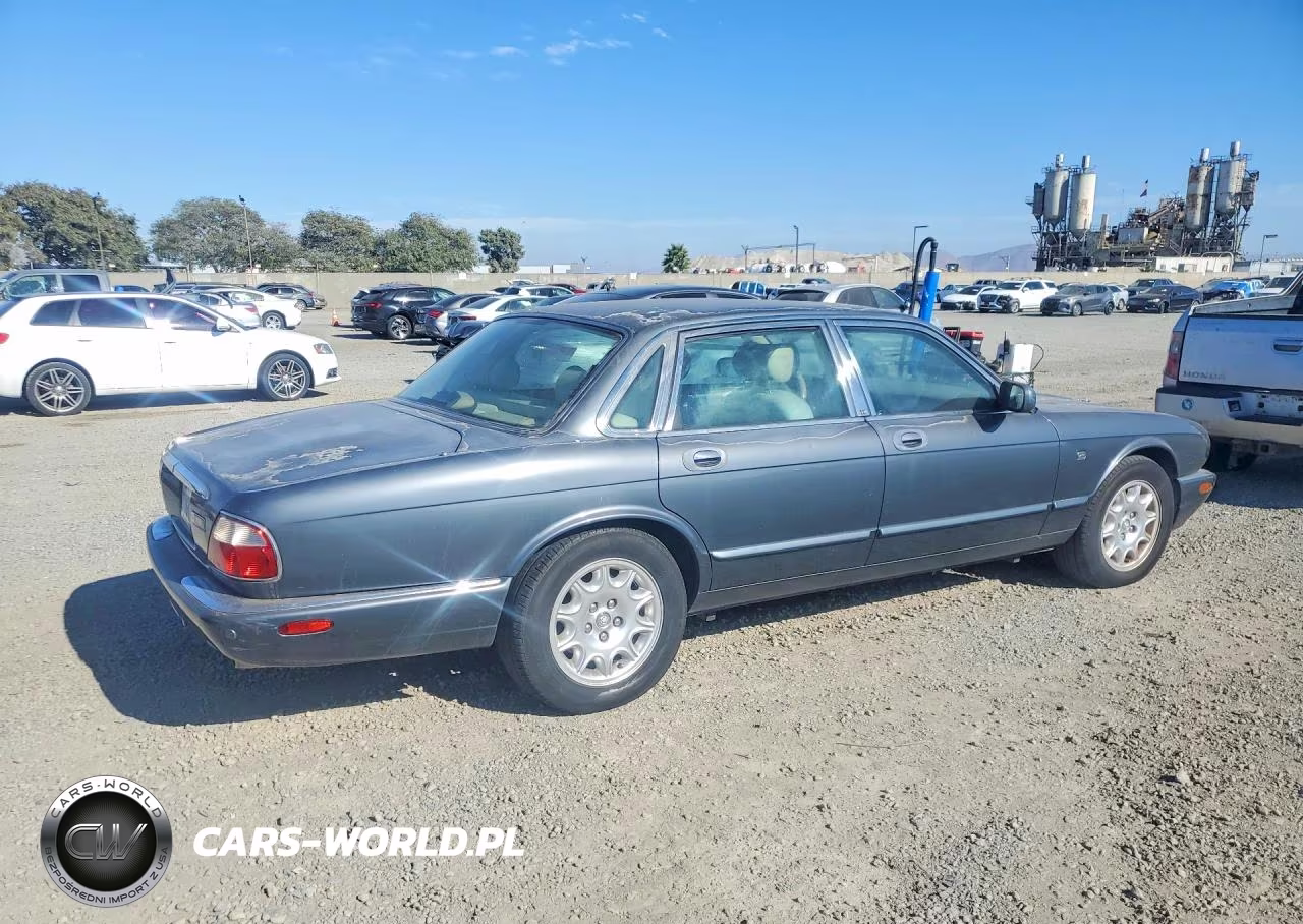 2001 Jaguar Xj8 VIN:SAJDA14C71LF28390 - 3