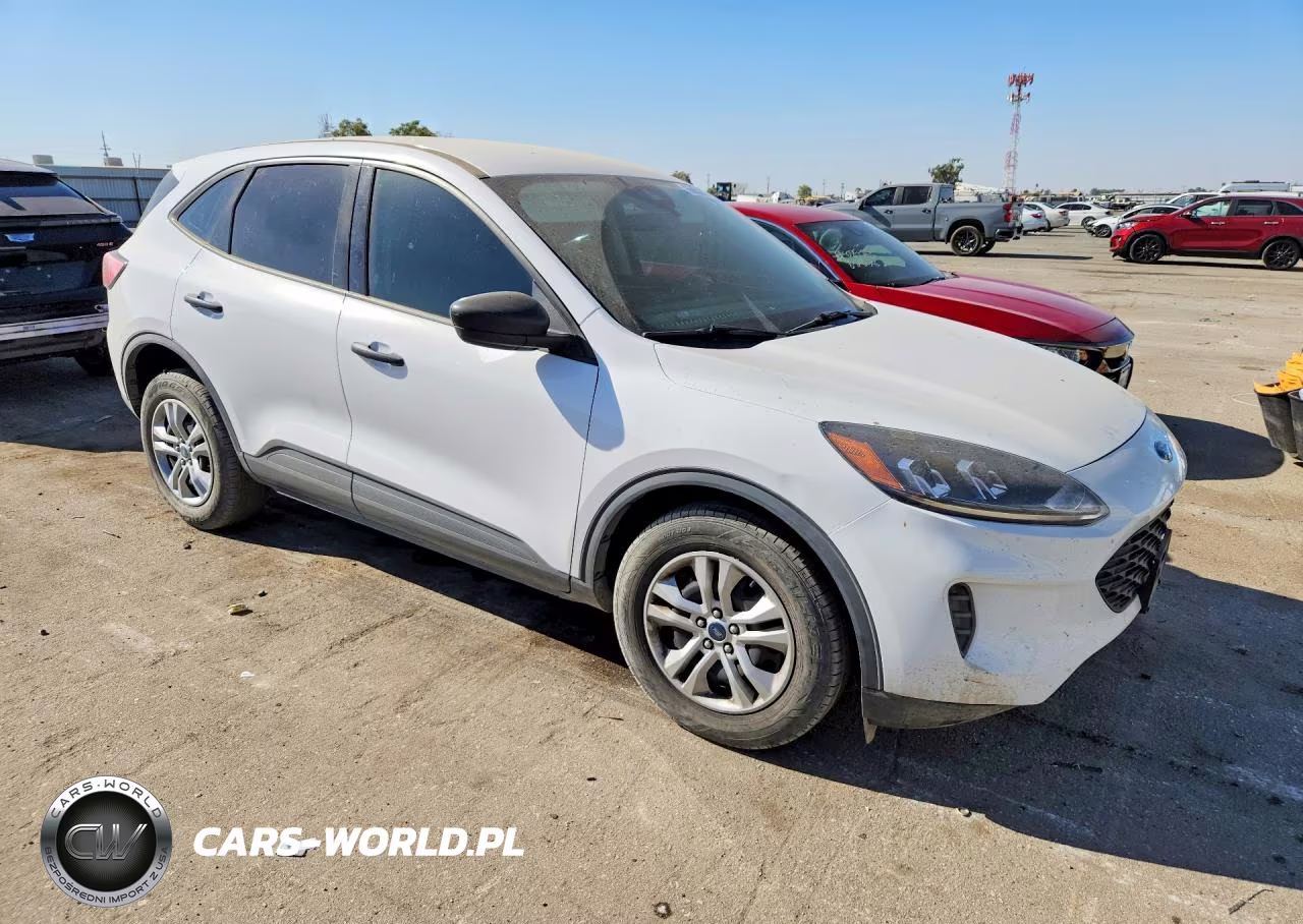 2022 Ford Escape S VIN:1FMCU0F67NUB00508 - 4